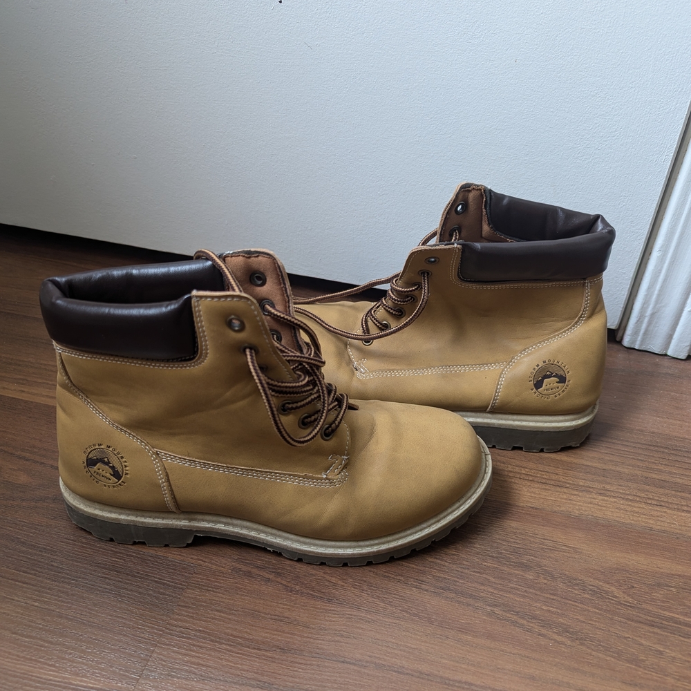 Durable Tan Suede Unisex Boots